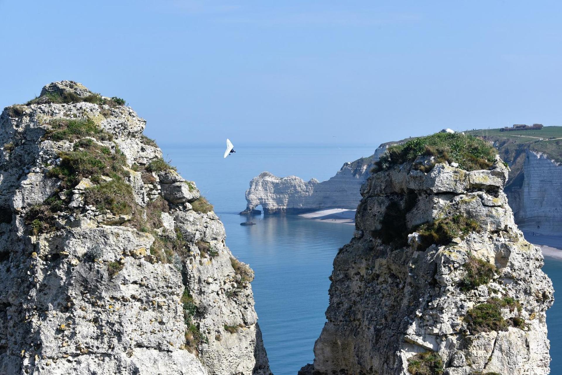 Maison Evasion Voyage Parking Et Jardin By Art De Voyager Etretat Exterior photo